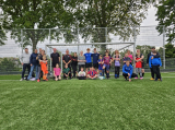 Laatste training S.K.N.W.K. JO11-1JM (partijtje tegen de ouders) van maandag 27 mei 2024 (137/137)